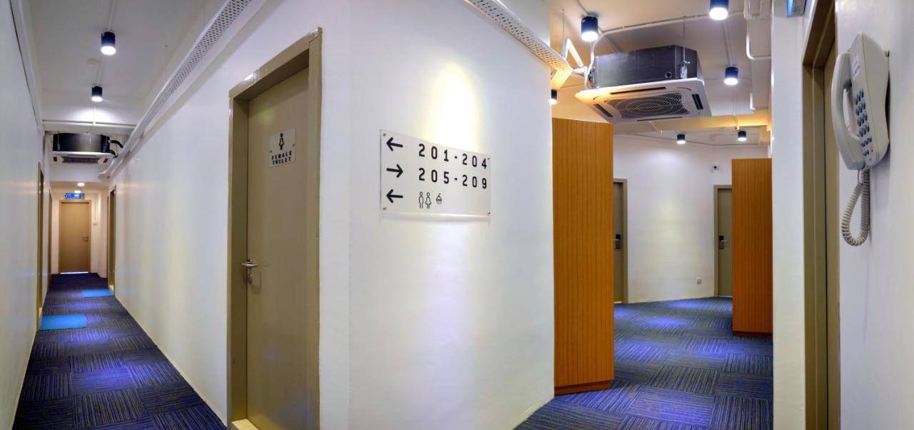 Bulatan Hostel Tanjong Aru Exterior foto